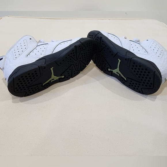 Air Jordan 6 Retro size 10C boys Alligator print - Picture 6 of 10